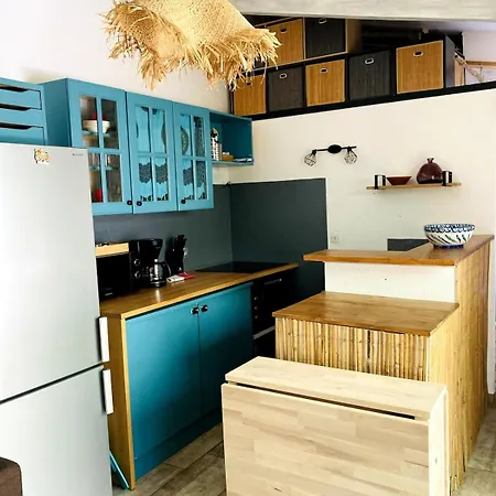 بيت للعطل Jolie Petite Au Coeur Des Capellans Piscine *