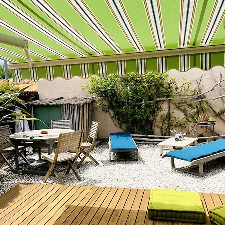 Jolie Petite Au Coeur Des Capellans Piscine بيت للعطل