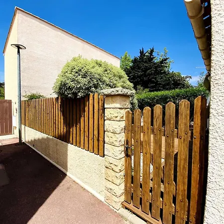 Jolie Petite Au Coeur Des Capellans Piscine Feriehus *