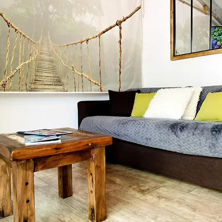 Jolie Petite Au Coeur Des Capellans Piscine Holiday home *